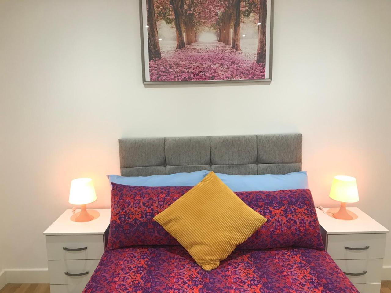 Easystay Slough Central Free Parking Экстерьер фото